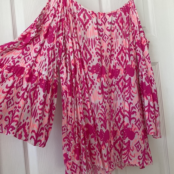 Lilly Pulitzer Alanna Top in Tons of Fun in pinks and white - Picture 7 of 9